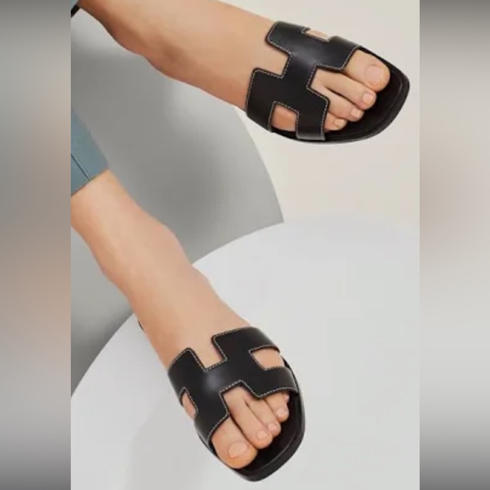 Hermes oran sandals